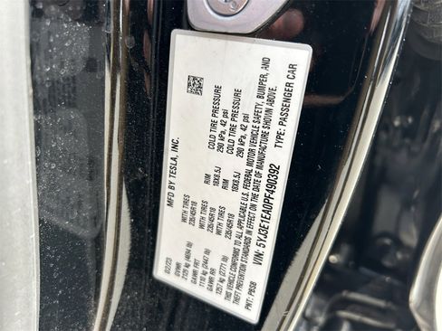 Used 2023 Tesla Model 3 Standard Range image 10