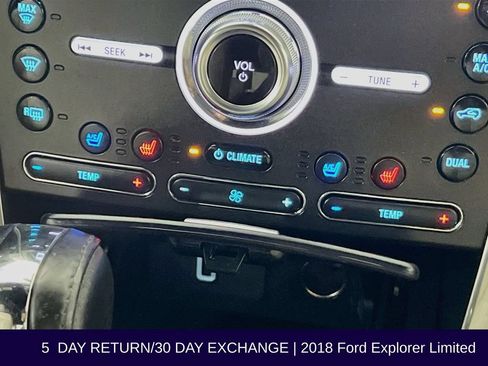 Used 2018 Ford Explorer Limited w/ Equipment Group 301A AWD/4WD image 26