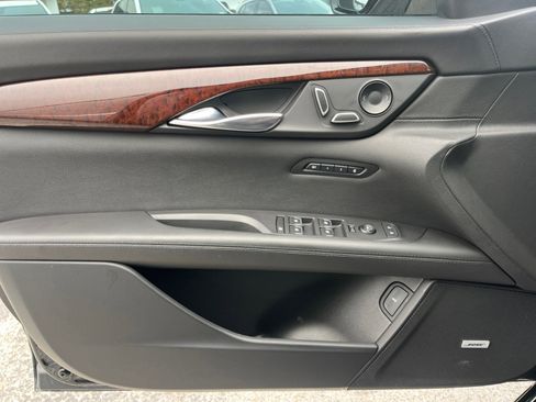 Used 2020 Cadillac CT6 Luxury image 24