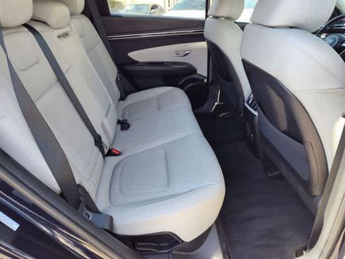 Certified 2024 Hyundai Tucson Limited image 18