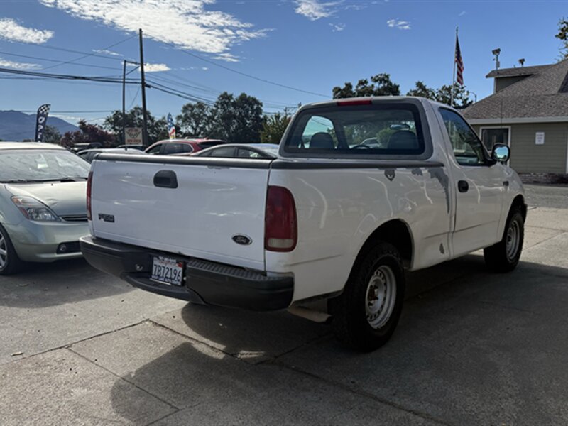 Used 1998 Ford F150 2WD Regular Cab image 4