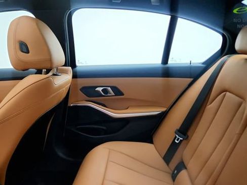 Used 2025 BMW 330i Sedan RWD image 36