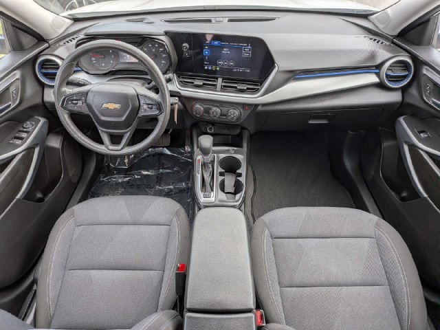 Used 2026 Chevrolet Trax LS w/ Driver Confidence Package FWD image 14