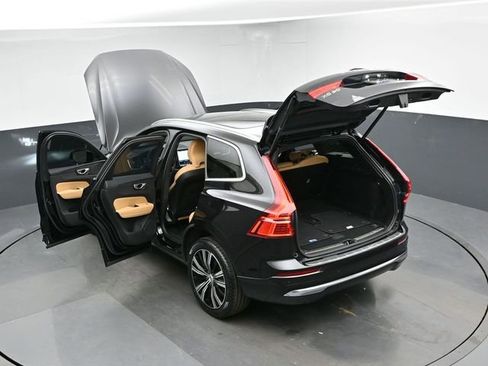 Used 2023 Volvo XC60 B6 Ultimate w/ Climate Package AWD/4WD image 53