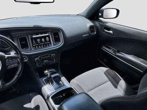 Used 2021 Dodge Charger SXT w/ Driver Convenience Group AWD/4WD image 23