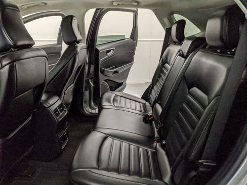 Certified 2022 Ford Edge SEL w/ Convenience Package image 17