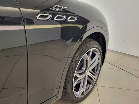 Used 2023 Maserati Levante GT image 35