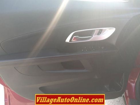 Used 2015 Chevrolet Equinox LT w/ Driver Convenience Package image 21