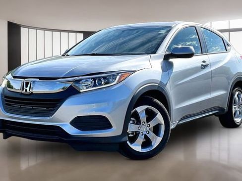 Used 2022 Honda HR-V LX image 1