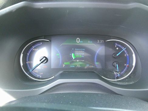 Used 2019 Toyota RAV4 Limited AWD/4WD image 11