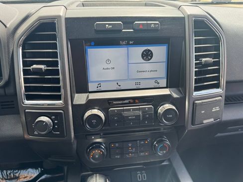 Used 2016 Ford F150 XLT w/ Equipment Group 302A Luxury AWD/4WD image 17