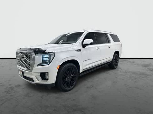 Used 2021 GMC Yukon XL Denali w/ Denali Premium Package RWD image 8