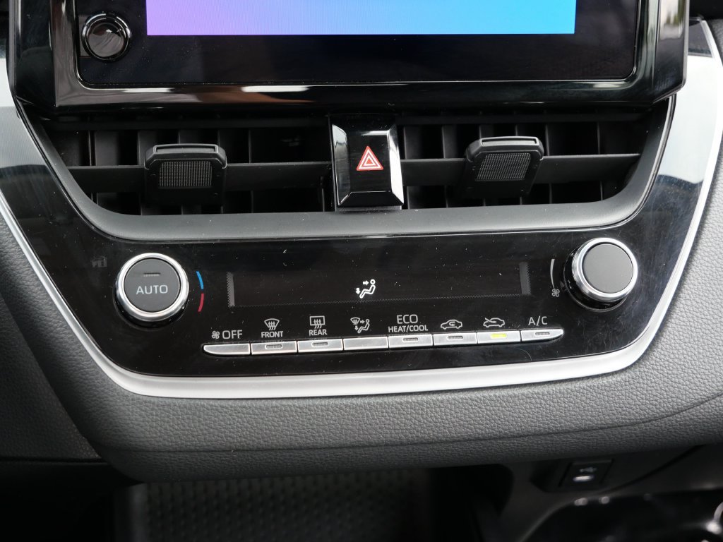 Certified 2024 Toyota Corolla LE FWD image 18