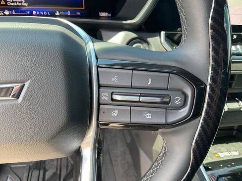 Used 2026 Chevrolet Colorado Trail Boss image 8