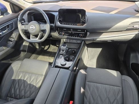 Used 2023 Nissan Rogue Platinum w/ Platinum Premium Package image 18