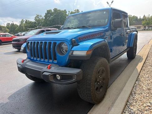 Used 2022 Jeep Gladiator Mojave w/ LED Lighting Group AWD/4WD image 9