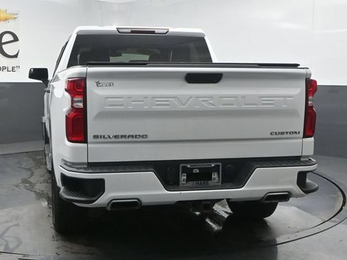 Used 2020 Chevrolet Silverado 1500 Custom w/ Custom Value Package AWD/4WD image 35