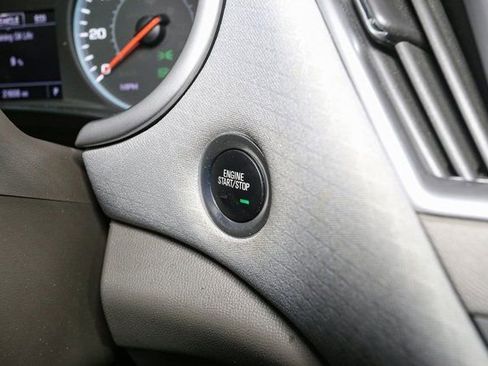 Used 2025 Chevrolet Malibu LT image 27