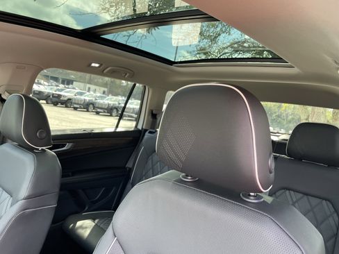 New 2026 Volkswagen Atlas SEL Premium R-Line image 16