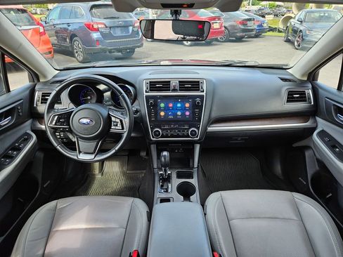 Used 2019 Subaru Outback 3.6R Limited AWD/4WD image 20