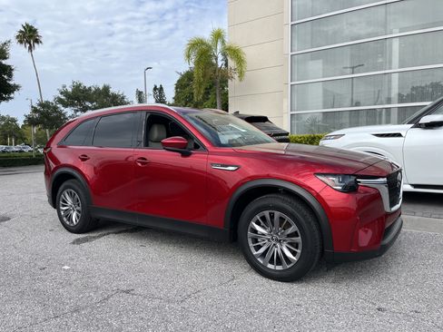 Used 2025 MAZDA CX-90 3.3 Turbo w/ Preferred Package AWD/4WD image 11