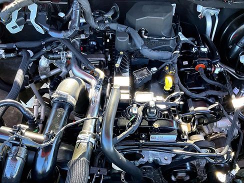 Certified 2024 Ford Ranger XLT w/ Equipment Group 301A High image 33