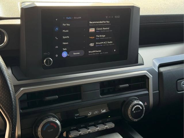 Used 2025 Toyota 4Runner SR5 AWD/4WD image 16