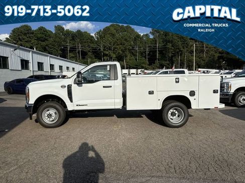 New 2025 Ford F350 XL w/ XL Chrome Package AWD/4WD image 5