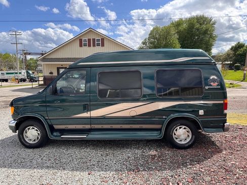Used 1994 Ford E-150 and Econoline 150 RWD image 26