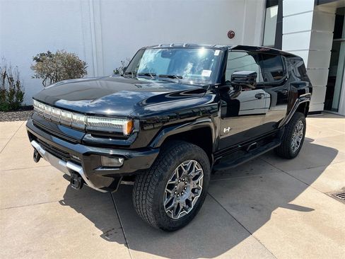 New 2025 GMC Hummer EV 3X image 3