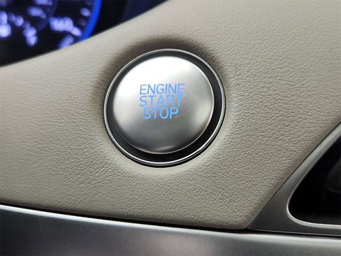 Used 2022 Hyundai Palisade SEL w/ 8P Bench Seat Package image 26