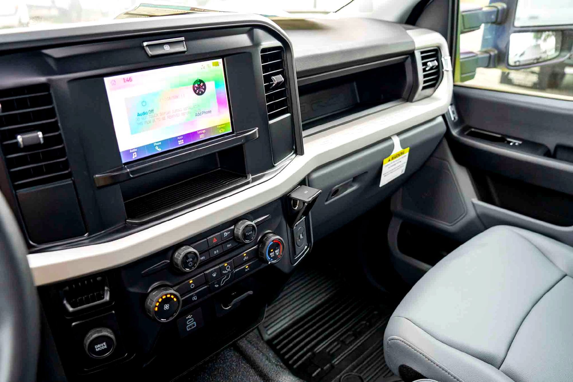 New 2025 Ford F250 XL RWD image 15