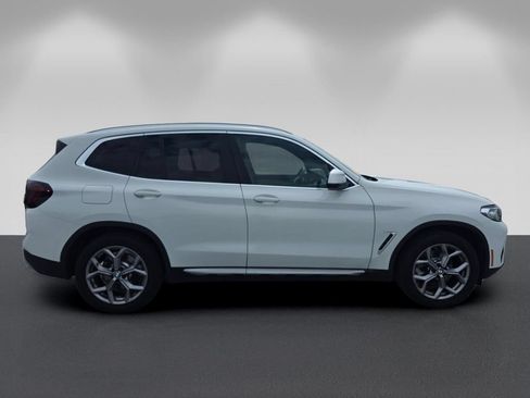 Certified 2024 BMW X3 sDrive30i w/ Convenience Package RWD image 3