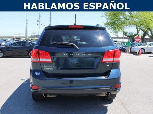 Used 2014 Dodge Journey SXT FWD image 4