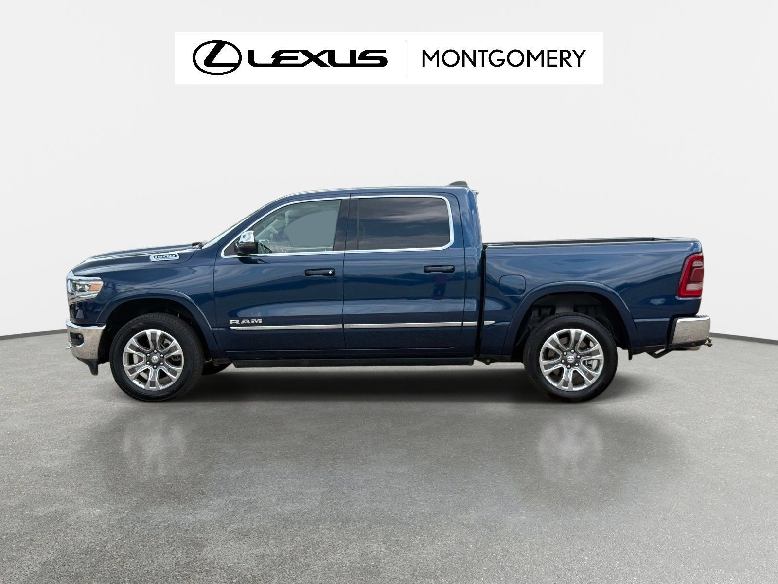 Used 2024 RAM 1500 Limited AWD/4WD image 6
