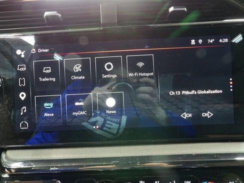 Used 2024 GMC Sierra 1500 AT4 w/ Technology Package AWD/4WD image 26