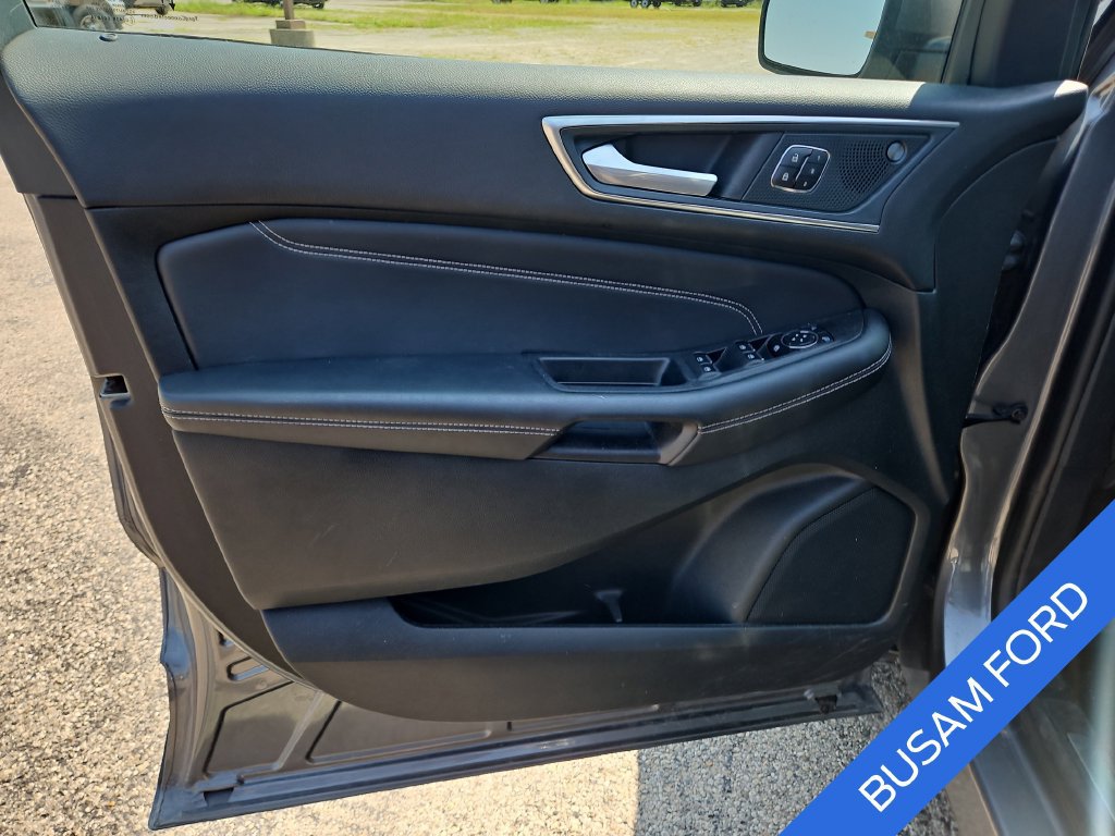 Certified 2024 Ford Edge Titanium AWD/4WD image 16