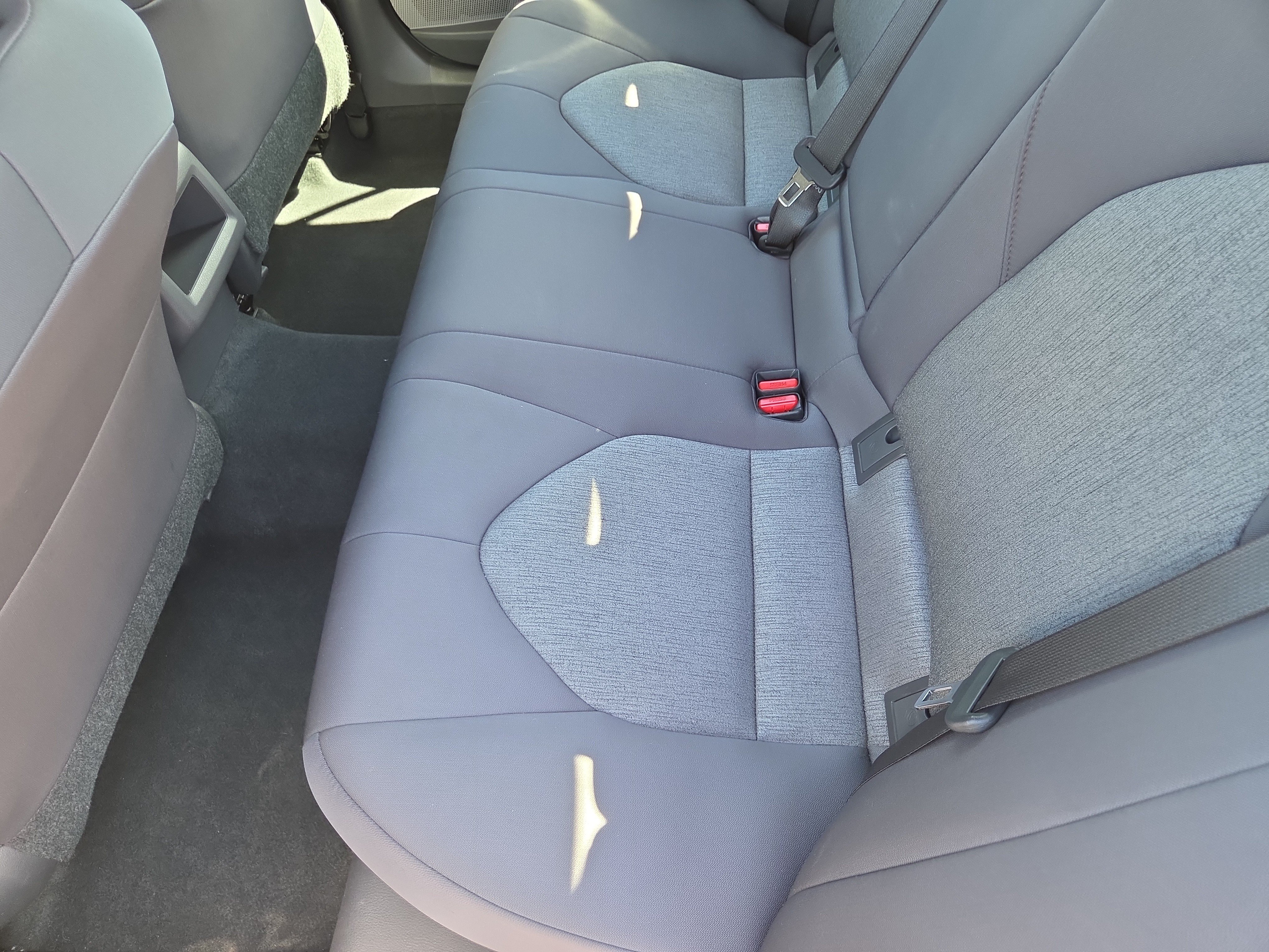 Certified 2020 Toyota Camry LE FWD image 22