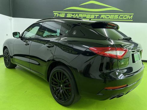 Used 2018 Maserati Levante AWD/4WD image 7
