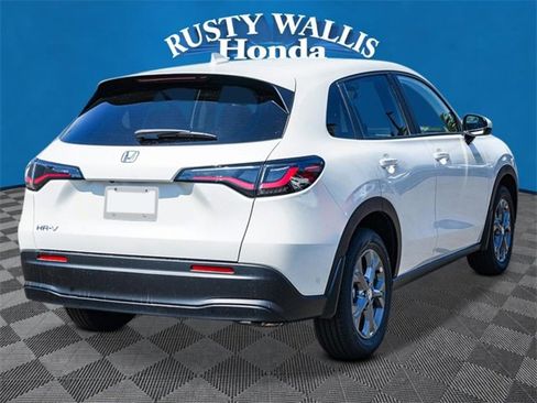 New 2026 Honda HR-V LX image 2