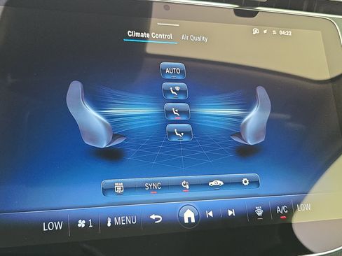 Used 2025 Mercedes-Benz E 350 Sedan image 24