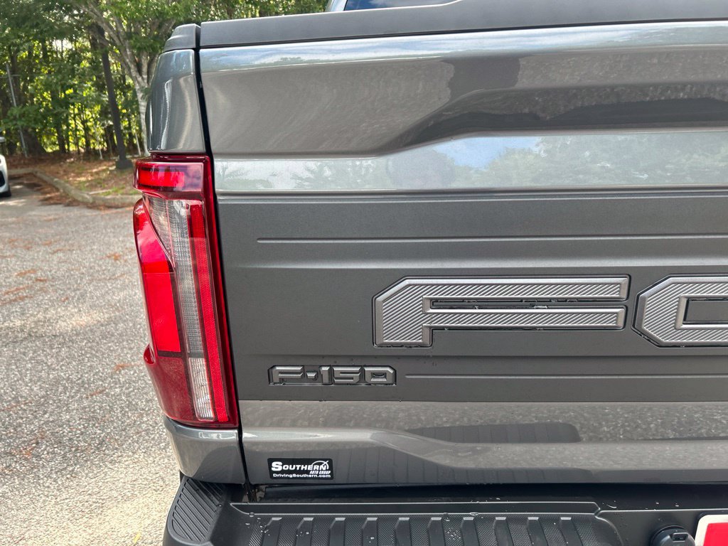 Used 2025 Ford F150 Raptor AWD/4WD image 11