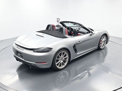 Used 2024 Porsche 718 Boxster GTS image 42