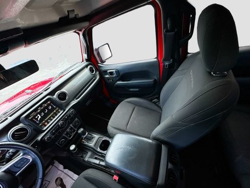 Certified 2022 Jeep Wrangler Unlimited Sahara AWD/4WD image 26