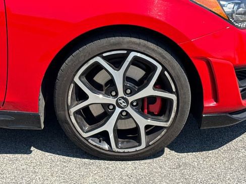 Used 2019 Hyundai Veloster N N FWD image 11