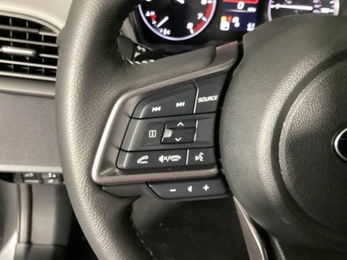 Used 2025 Subaru Outback Premium w/ Popular Package #1A AWD/4WD image 27