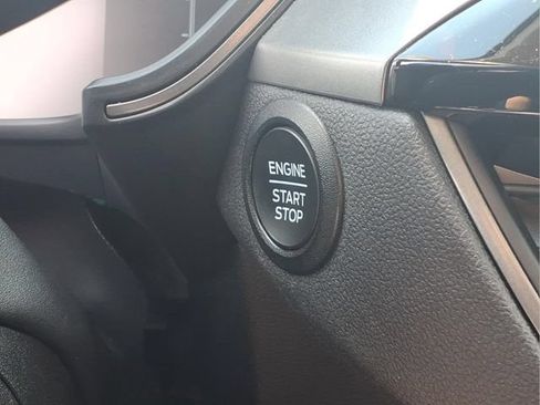 Used 2024 Ford Escape Active AWD/4WD image 10