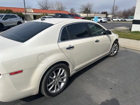 Used 2011 Chevrolet Malibu LTZ image 10