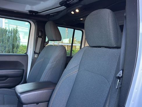 Used 2024 Jeep Wrangler Sport S image 29
