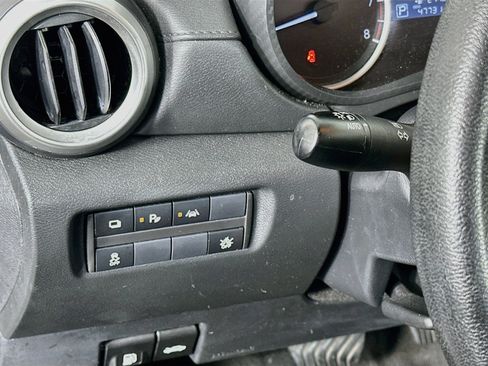 Used 2024 Nissan Versa S w/ S Plus Package FWD image 16